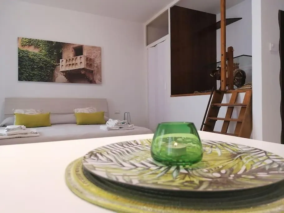Ammoniteapartments Arena Da Lucia Verona Apartman